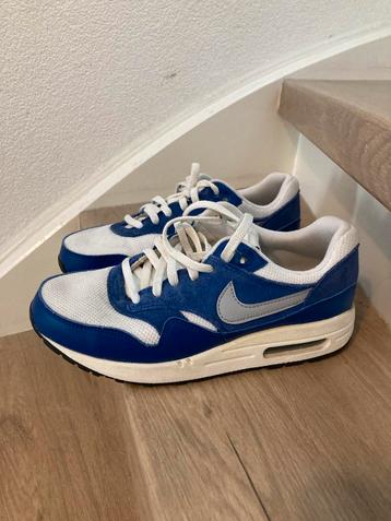 Air max one 38,5 dames / tiener sneakers beschikbaar voor biedingen