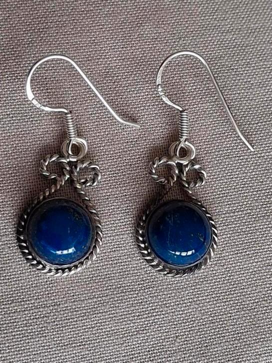 Zilveren(925) oorbellen met lapis lazuli, Sieraden, Tassen en Uiterlijk, Oorbellen, Zo goed als nieuw, Hangers, Zilver, Blauw