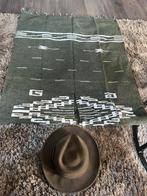 Clind eastwood poncho met hoed, Ophalen of Verzenden, Overige maten