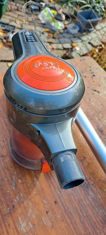 Stofzuiger met voetverlichting beschikbaar voor biedingen