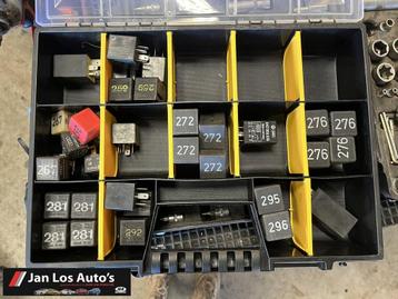 Verschillende Relais Audi VW 257-299 beschikbaar voor biedingen