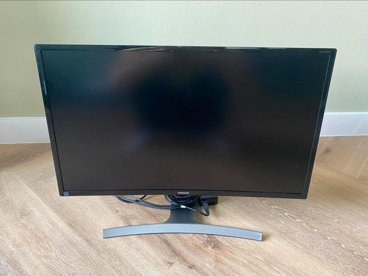 Samsung monitor 27 inch (S27D590C), Computers en Software, Monitoren, Gebruikt, 60 Hz of minder, DisplayPort, HDMI, VGA, Gaming
