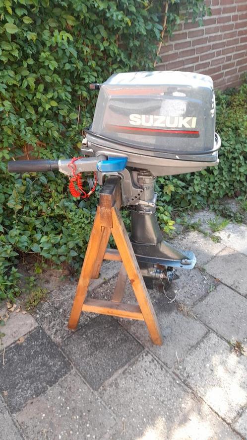 Buitenboordmotor Suzuki 6pk en Yamaha 8pk (mercury johnson), Watersport en Boten, Bootonderdelen, Zo goed als nieuw, Motor en Techniek