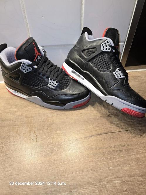 Jordan 4 Bred Reimagined Retro - Maat 41, Kleding | Heren, Schoenen, Zo goed als nieuw, Sneakers of Gympen, Zwart, Ophalen of Verzenden