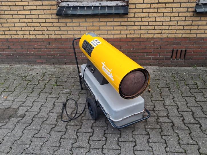 Thermobile T-40 Diesel heater/ heteluchtkanon., Doe-het-zelf en Verbouw, Verwarming en Radiatoren, Gebruikt, Kachel, 30 tot 80 cm