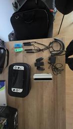Nintendo Switch OLED – Wit + Accessoires, Spelcomputers en Games, Spelcomputers | Nintendo Switch, Ophalen, Gebruikt, Met 1 controller