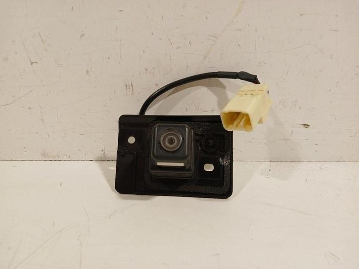Camera achter Mitsubishi Outlander, Auto-onderdelen, Elektronica en Kabels, Mitsubishi, Gebruikt, Herkomst onderdeel bekend, 12 maanden garantie