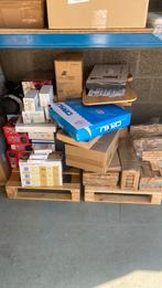 2 mini pallets met nieuw en retour producten, Ophalen, -, -, Zo goed als nieuw