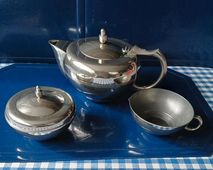 KMD Daalderop, importa Hollande made in Holland 3 delige set, Antiek en Kunst, Antiek | Servies compleet, Ophalen of Verzenden