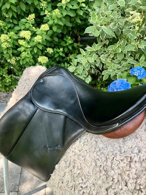 Stubben Siegfried Springzadel, Dieren en Toebehoren, Paarden en Pony's | Zadels, Gebruikt, Springen, Ophalen of Verzenden
