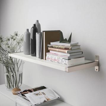 Te Koop wandplanken 14 stuks beschikbaar voor biedingen