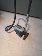 AEG Clean 6000 Stofzuiger - Krachtige Reiniging, Witgoed en Apparatuur, Stofzuigers, Stofzuiger, Ophalen of Verzenden, Zo goed als nieuw