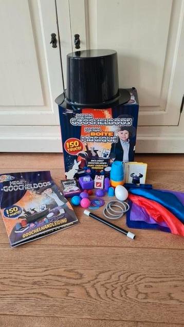 Goocheldoos 150 trucs beschikbaar voor biedingen