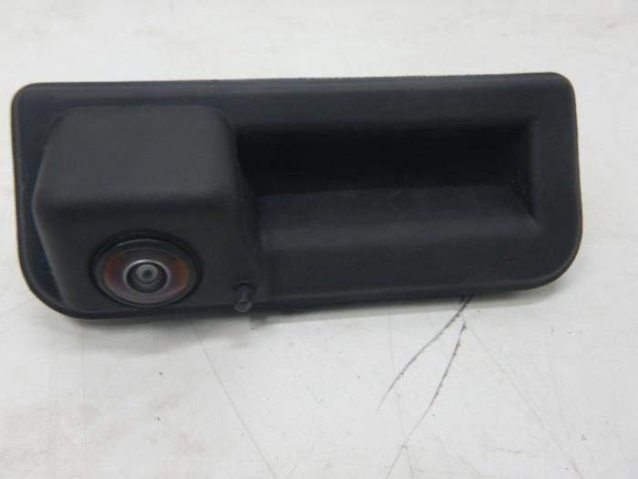 VW Tiguan 571 Achteruitrijcamera, Auto-onderdelen, Overige Auto-onderdelen, Gebruikt, Ophalen of Verzenden