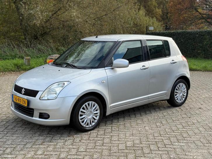 Suzuki Swift 1.3 GLS AIRCO I 5DRS I INRUILKOOPJE I LEUKE AUT, Auto's, Suzuki, Bedrijf, Te koop, Swift, ABS, Airbags, Airconditioning
