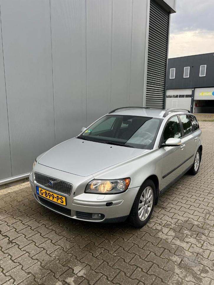 Volvo V50 2.4 170PK 2005 Grijs, Auto's, Volvo, Particulier, V50, ABS, Airbags, Airconditioning, Alarm, Centrale vergrendeling