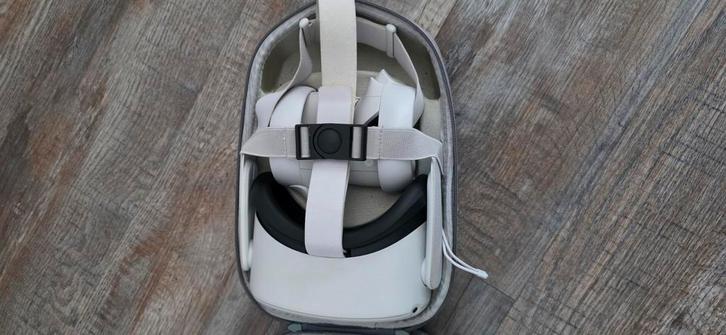 Meta quest 2 inclusief link cable voor PCVR, Spelcomputers en Games, Virtual Reality, Zo goed als nieuw, Overige platformen, Ophalen of Verzenden