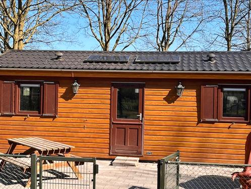 Groot dierenverblijf van Duntep chalet ombouwen mantelzorg??, Dieren en Toebehoren, Stalling en Weidegang