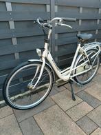 Batavus damesfiets frame 57, Versnellingen, Batavus, Zo goed als nieuw, 56 cm of meer