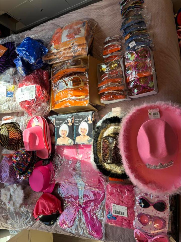 Diverse hoeden, brillen, pruiken enz, Kleding | Heren, Carnavalskleding en Feestkleding, Nieuw, Ophalen