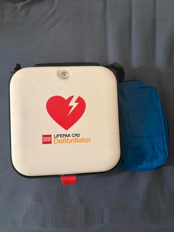 AED Lifepak CR2 - Dutch/English beschikbaar voor biedingen