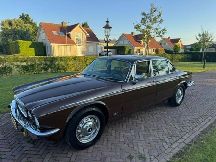 Jaguar XJ 4.2 L II AUT 1979 Bruin, Auto's, Jaguar, Bedrijf, XJ, Benzine, Sedan, Automaat, Origineel Nederlands, Bruin, Beige, Leder