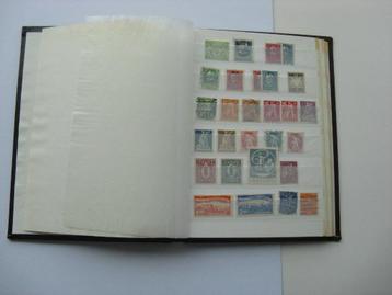 Postzegels Duitsland Klein album met 5 bladen 23x18 cm beschikbaar voor biedingen