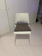 2 Witte Ikea Stoelen met Kussen, Huis en Inrichting, Stoelen, Ophalen, Kunststof, Gebruikt, Twee