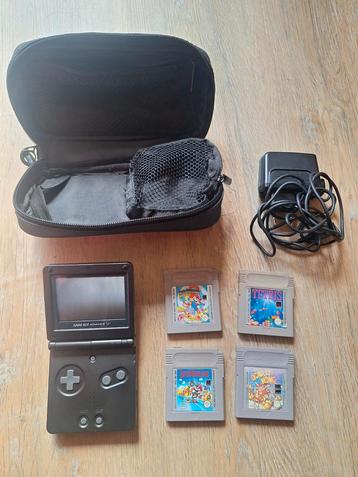 GameBoy Advance SP beschikbaar voor biedingen