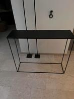 Frame tafeltje sidetabel zwart metaal, Ophalen, Modern past in elk interieur, 50 tot 100 cm, Nieuw