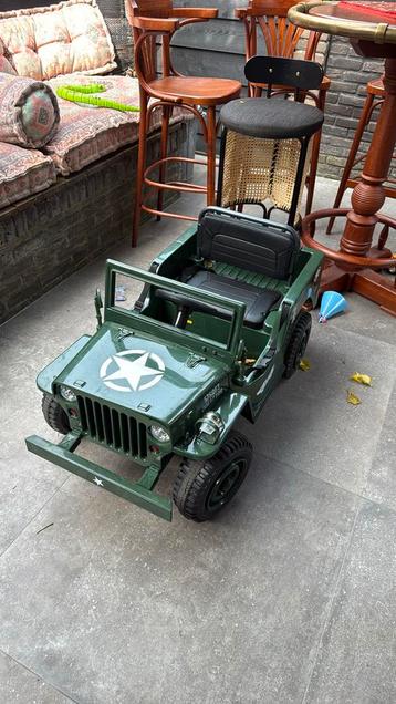 Electrische kinder jeep beschikbaar voor biedingen