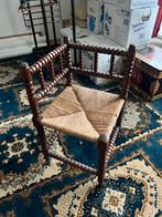 Antiek stoeltje, Ophalen