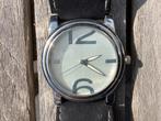 Vintage horloge + leren band, Sieraden, Tassen en Uiterlijk, Armbanden, Ophalen, Overige kleuren, Overige materialen