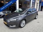 Ford Focus 1.5 Titanium NL AUTO/DEALER OND/NAVI/CAMERA/DAK, 65 €/maand, 4 cilinders, Origineel Nederlands, Handgeschakeld