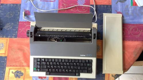 *** Elektrische Brother AX-10 typmachine ***, Diversen, Typemachines, Zo goed als nieuw, Ophalen