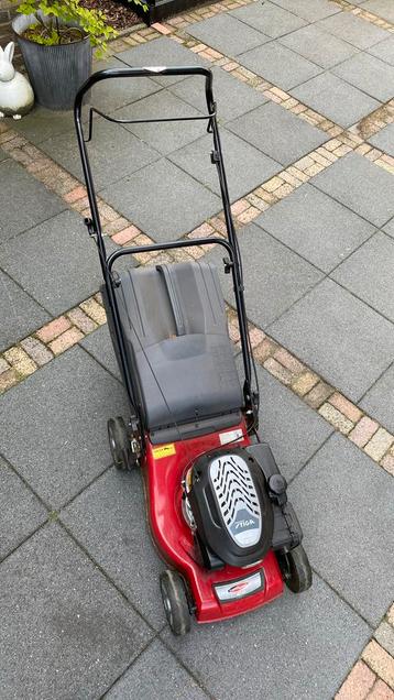 Grasmaaier benzine XC 43 beschikbaar voor biedingen