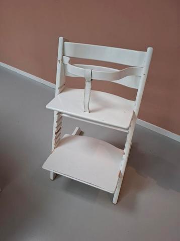 Witte stokke tripp trapp stoel (oud model) beschikbaar voor biedingen