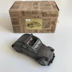 Citroën 2CV van steen, Verzenden, Zo goed als nieuw