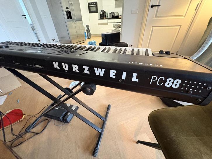 Kurzweil pc-88 digitale piano, Muziek en Instrumenten, Keyboards, Gebruikt, 88 toetsen, Overige merken, Aanslaggevoelig, Midi-aansluiting