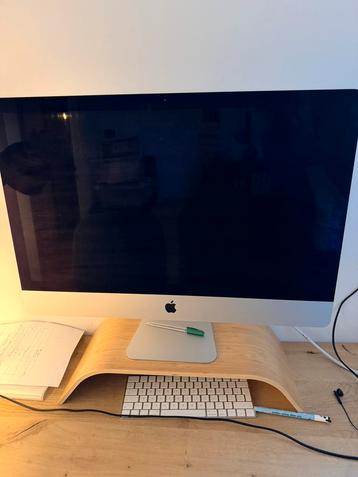Imac 27 inch 3,3 ghz 6 core beschikbaar voor biedingen