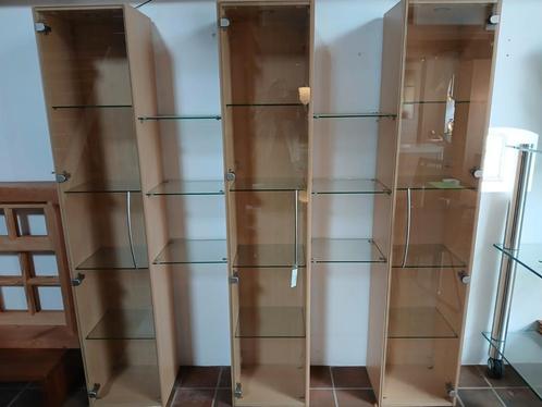Vitrinekast (IP20), Huis en Inrichting, Kasten | Vitrinekasten, Zo goed als nieuw, 150 tot 200 cm, 25 tot 50 cm, Ophalen