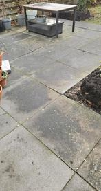 Betonnen terras tegels 80x80 45 stuks heel en rest stukken, Tuin en Terras, Tegels en Klinkers, Ophalen, Gebruikt, Beton, Terrastegels