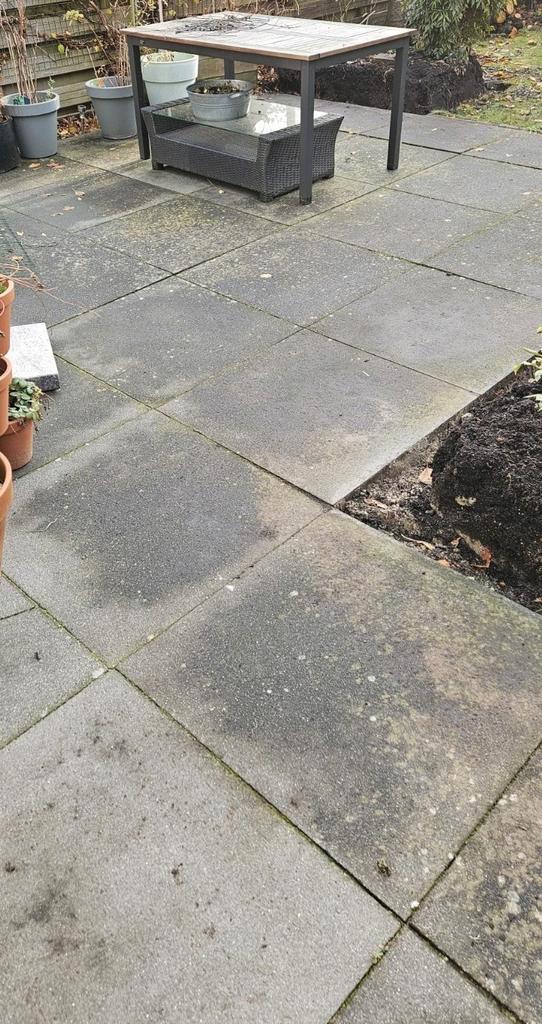 Betonnen terras tegels 80x80 45 stuks heel en rest stukken, Tuin en Terras, Tegels en Klinkers, Gebruikt, Terrastegels, Beton