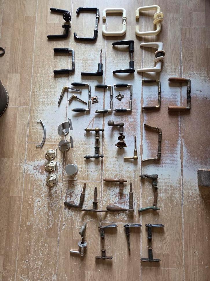 Klinken, trapleuninghouders, Doe-het-zelf en Verbouw, Hang- en Sluitwerk, Gebruikt, Klink of Kruk, Koper of Messing, Ophalen of Verzenden