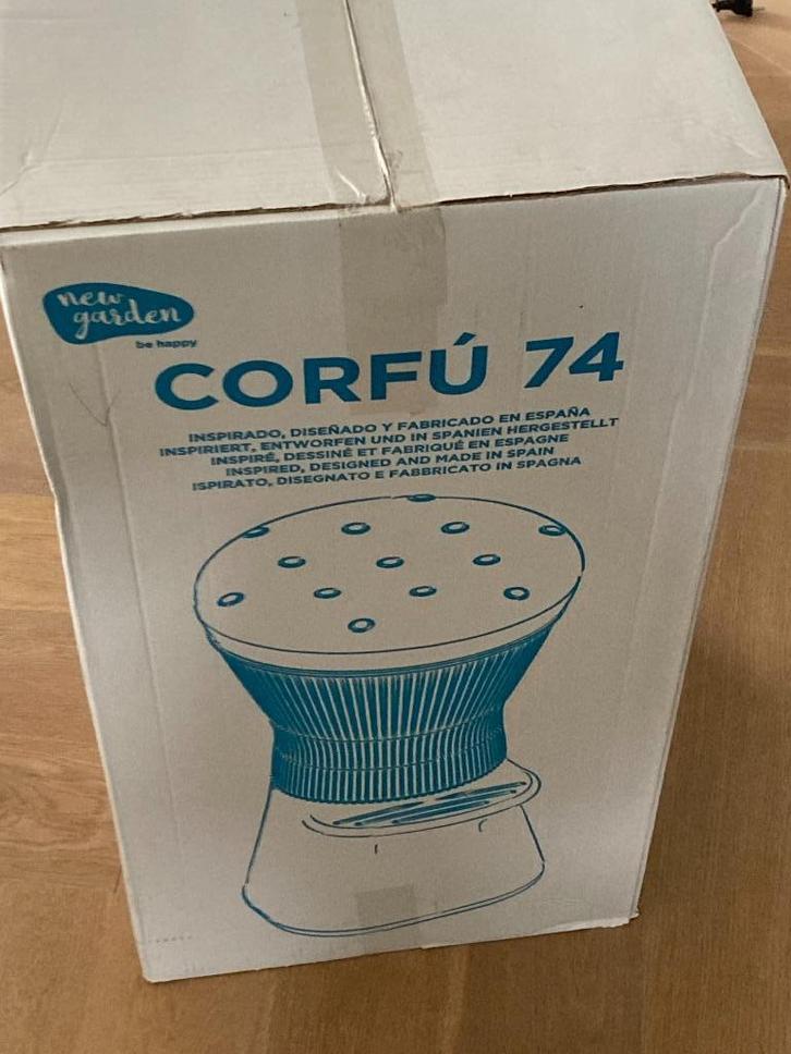 Corfu 74 hoge kruk (NIEUW), Huis en Inrichting, Barkrukken, Nieuw, 60 tot 90 cm, Kunststof, 2 krukken, Ophalen