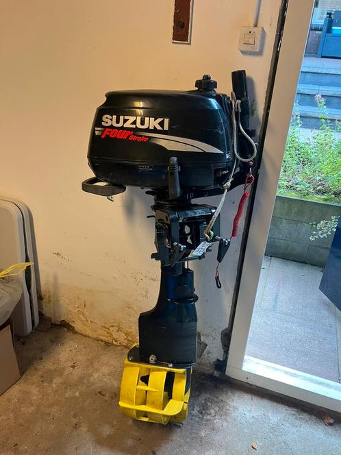 Te koop: Suzuki 4takt 4pk langstaart,recent groot onderhoud, Watersport en Boten, Buiten- en Binnenboordmotoren, Gebruikt, Benzine