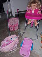 Leuke poppenset met accessoires, Ophalen of Verzenden, Gebruikt, Babypop