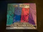 Evolving Skies Pokémon Center Elite Trainer Box [GVSE], Hobby en Vrije tijd, Verzamelkaartspellen | Pokémon, Ophalen of Verzenden