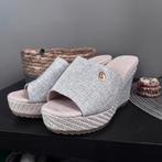Vrouwen schoenen hoog maat 40, Beige, Nieuw, Ophalen of Verzenden, Schoenen met hoge hakken