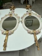 Twee identieke brocante spiegels., Antiek en Kunst, Curiosa en Brocante, Ophalen